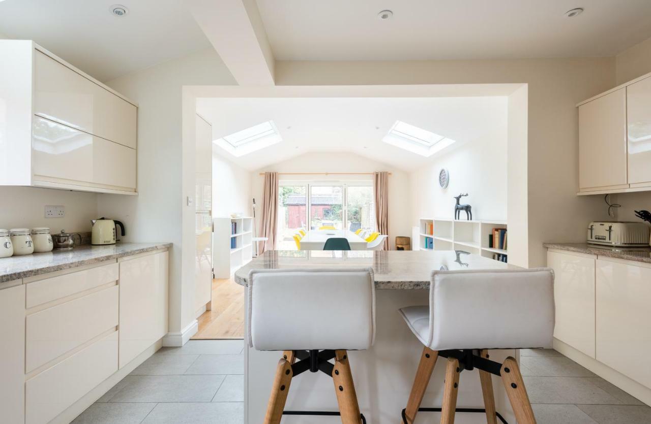 The Canary Way - Contemporary 4Bdr Home With Parking Oxford Exterior foto